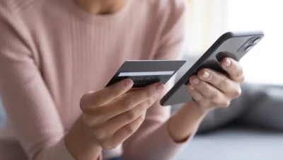 ¿Es Seguro Poner mi Tarjeta de Crédito cerca del Móvil? Mitos y Verdades