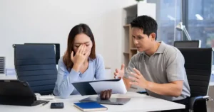 ¿Qué Significa que una Tarjeta de Crédito esté Sobregirada y Qué Hacer al Respecto?
