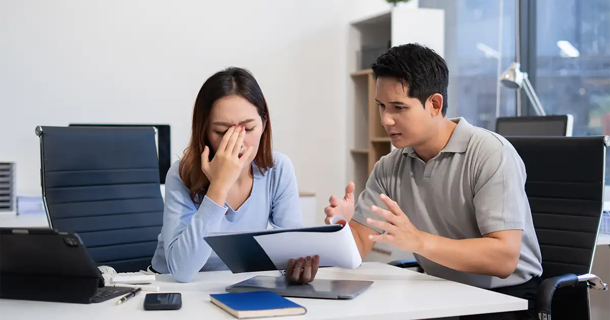 ¿Qué Significa que una Tarjeta de Crédito esté Sobregirada y Qué Hacer al Respecto?